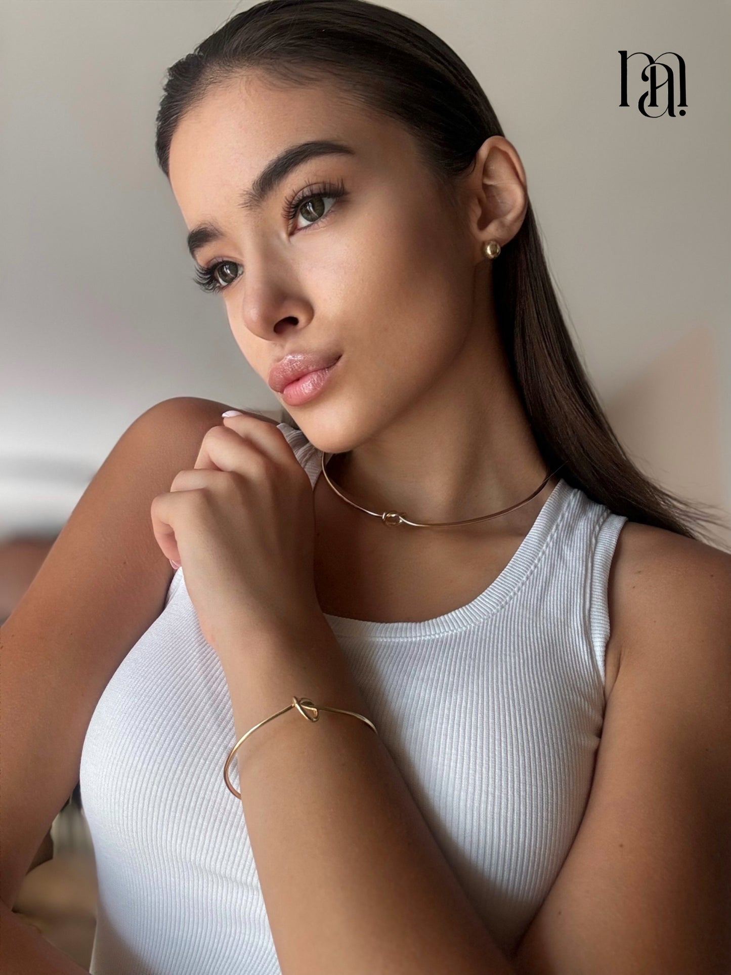 Гривна KNOT Collection